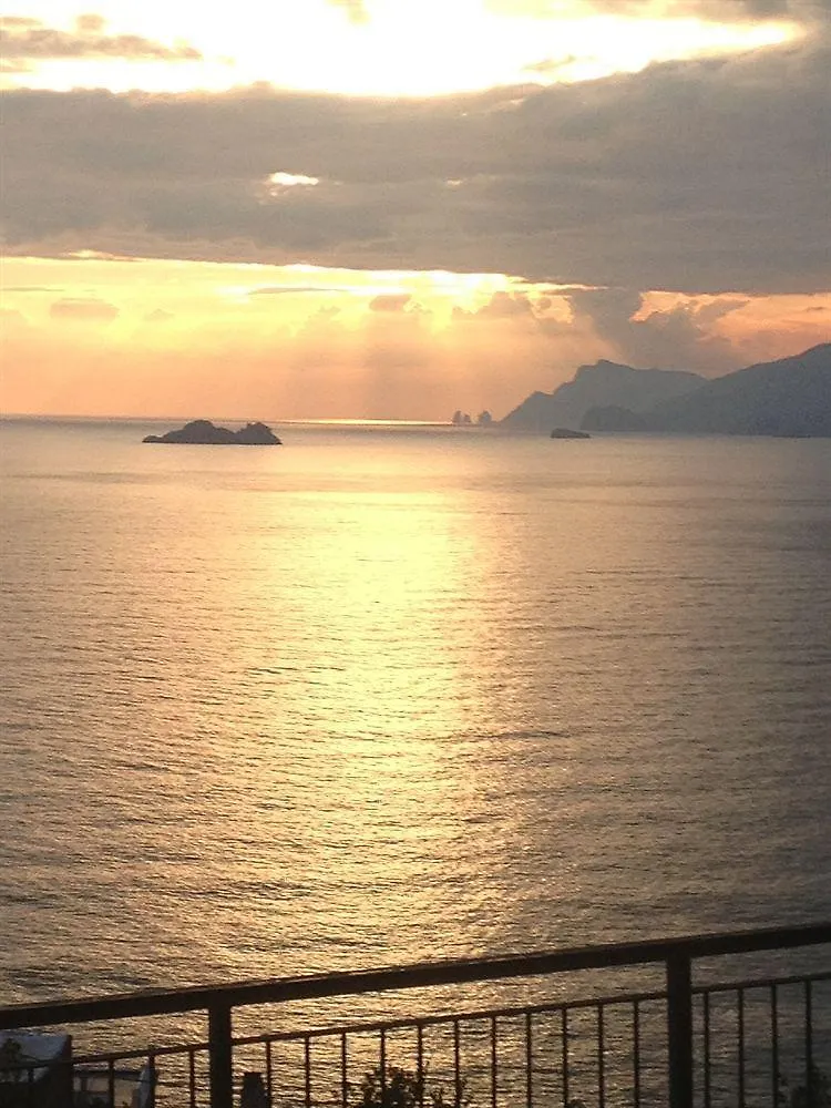 Hotel Mergellinaresort Naples