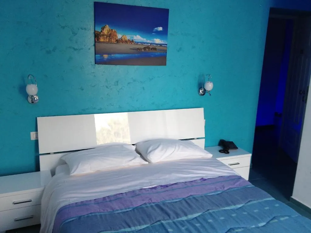 *** Hotel Mergellinaresort Naples Italy