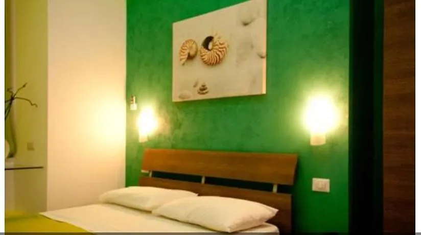 *** Hotel Mergellinaresort Naples Italy