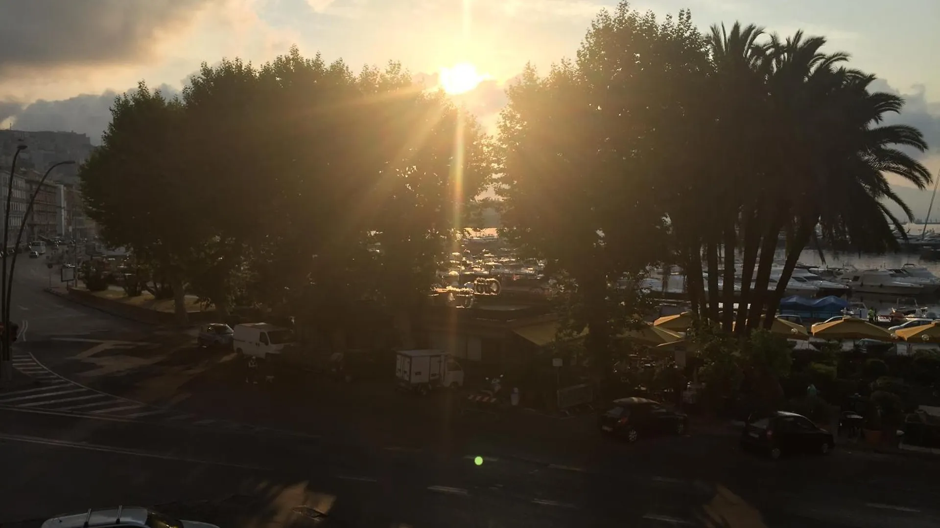 Mergellinaresort Неаполь Италия